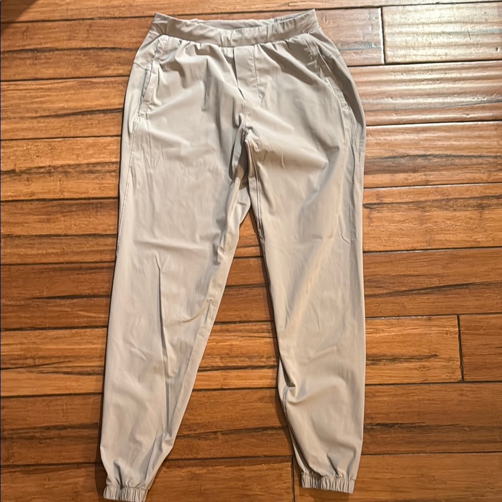 lululemon athletica Men's Light Gray Jogger Pants